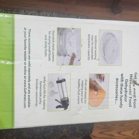 Presto Dehydro Electric Food Dehydratator - Picture 5 of 5